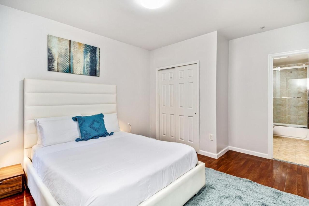 Lovely 2Bd Apt Steps From The Convention Center 费城 外观 照片